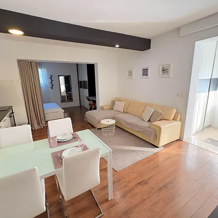 Studio Marina Apartment Zadar